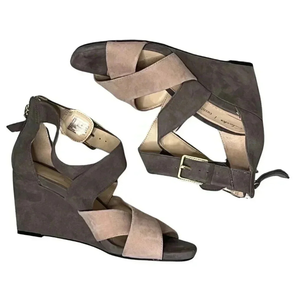 Clark’s Suede Wedge Heel Cushion Plus Sandals Style Ysabelle Jules Size 8.5M
